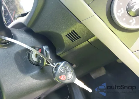 2011 Toyota Corolla S из США, поврежденный, VIN 2T1BU4EE2BC538927